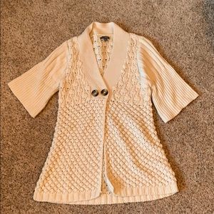 Apt 9 Sweater. Size Medium